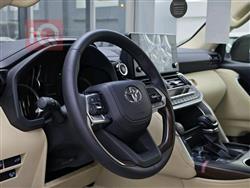 تۆیۆتا لاند کروزەر